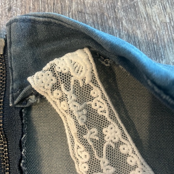 Women’s Sadie and Sage Skirt Size Small - Picture 2 of 5